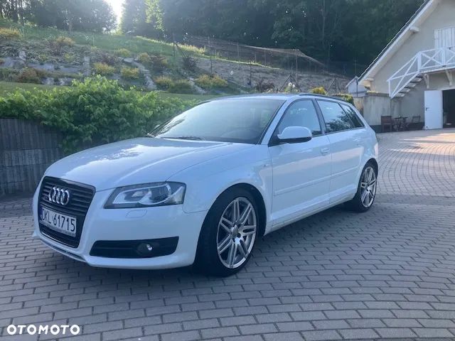 Audi A3 2.0 TDI DPF quattro S line Sportpaket - 4