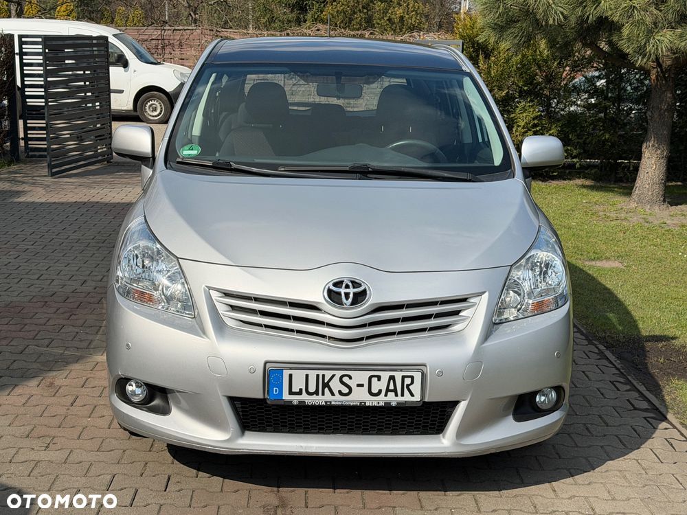Toyota Verso 1.8 Multidrive Edition - 8