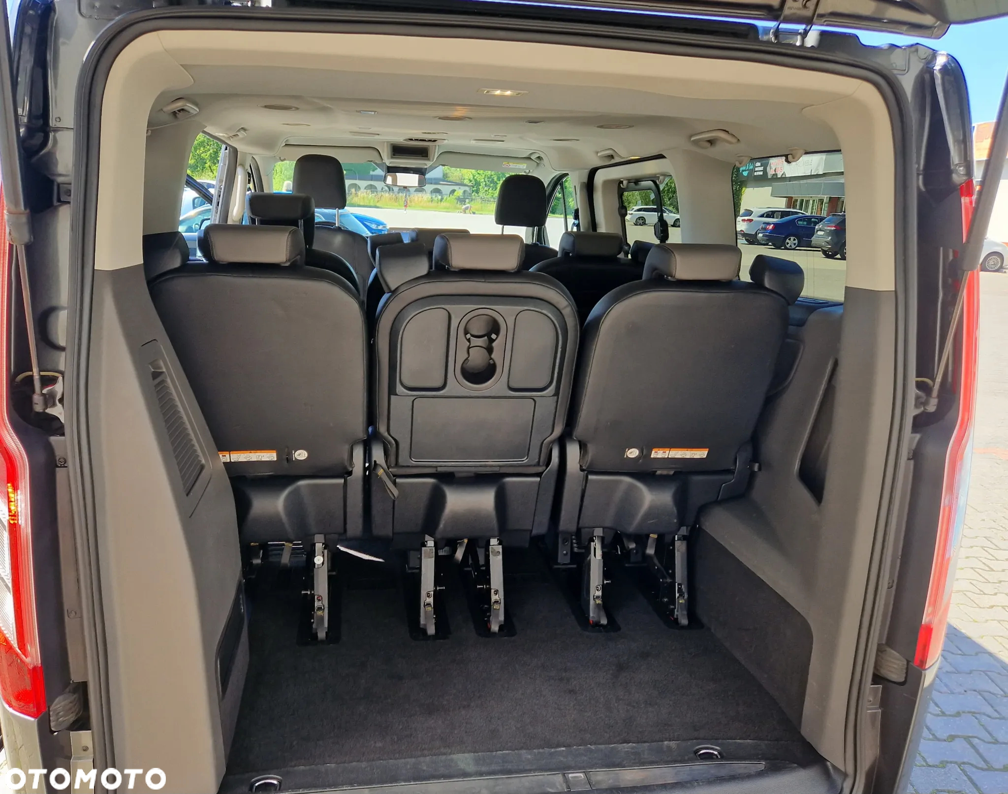 Ford Tourneo Custom 2.0 EcoBlue L1 Titanium SelectShift - 38