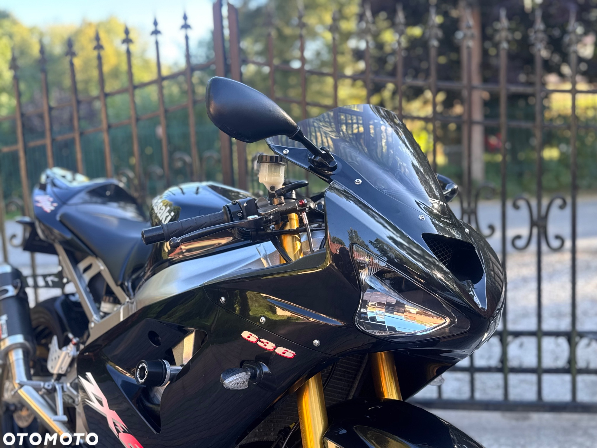 Kawasaki ZX - 11