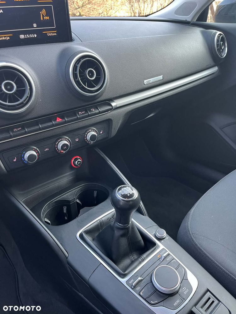 Audi A3 Sportback 1.4 TFSI Attraction - 19