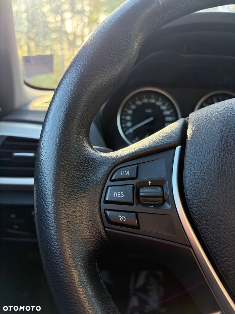 BMW Seria 1 118i Advantage - 15