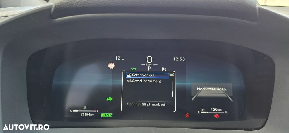 Toyota C-HR 1.8 Hybrid Team Deutschland - 25