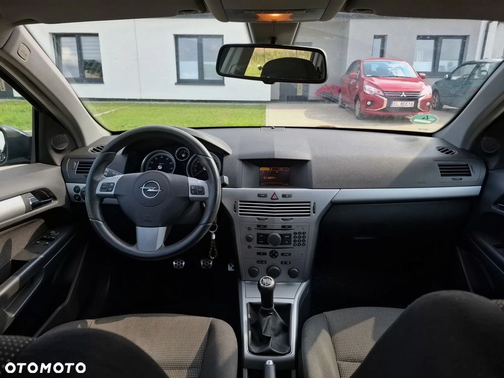Opel Astra 1.6 Enjoy - 8