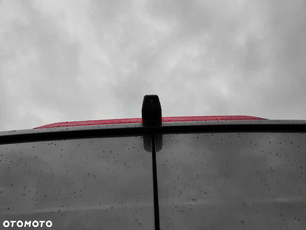 Volkswagen Crafter - 32