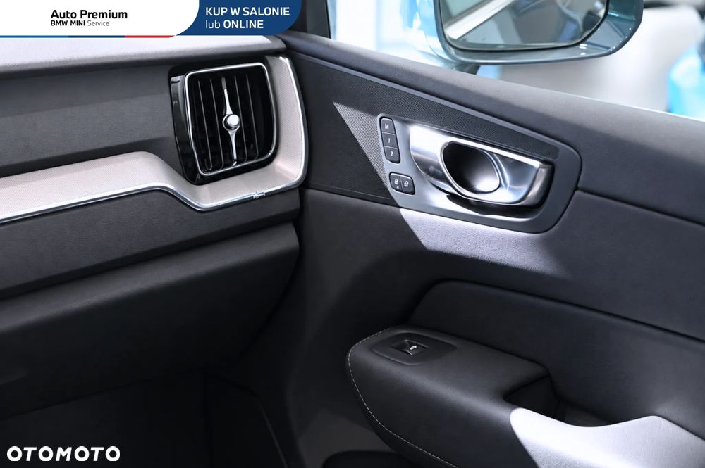 Volvo XC 60 B4 B Plus Bright - 22