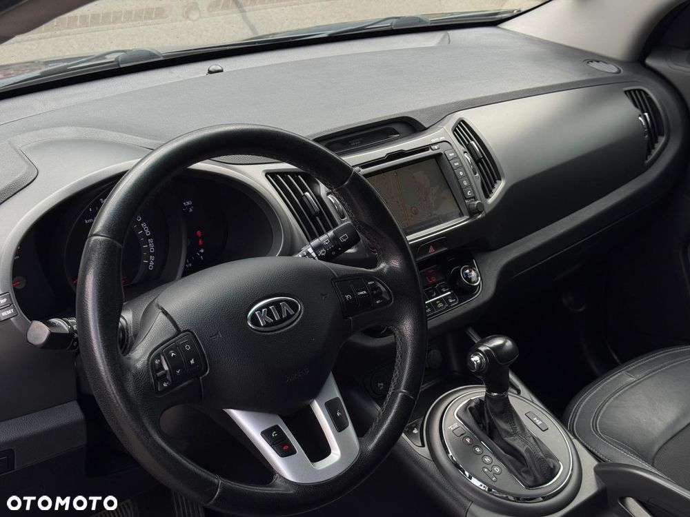 Kia Sportage 2.0 CRDI XL - 13