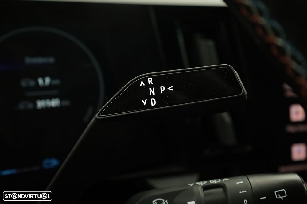 Renault Austral 1.2 E-Tech Iconic Espirit - 18
