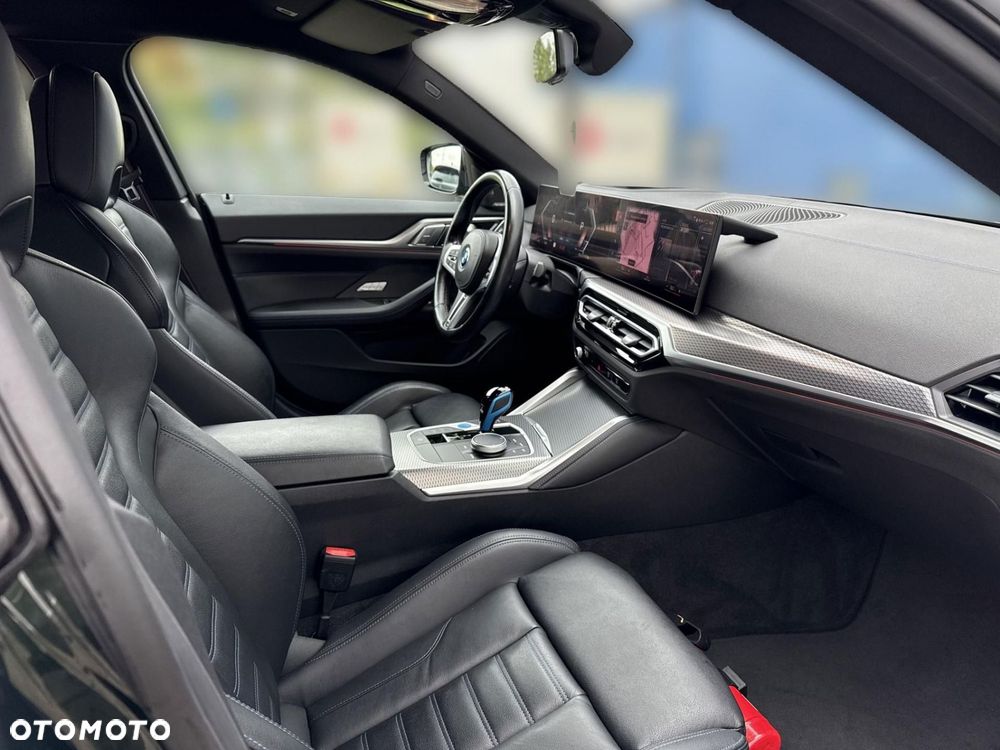 BMW i4 - 20