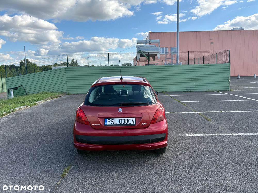 Peugeot 207 1.4 HDi Presence - 5
