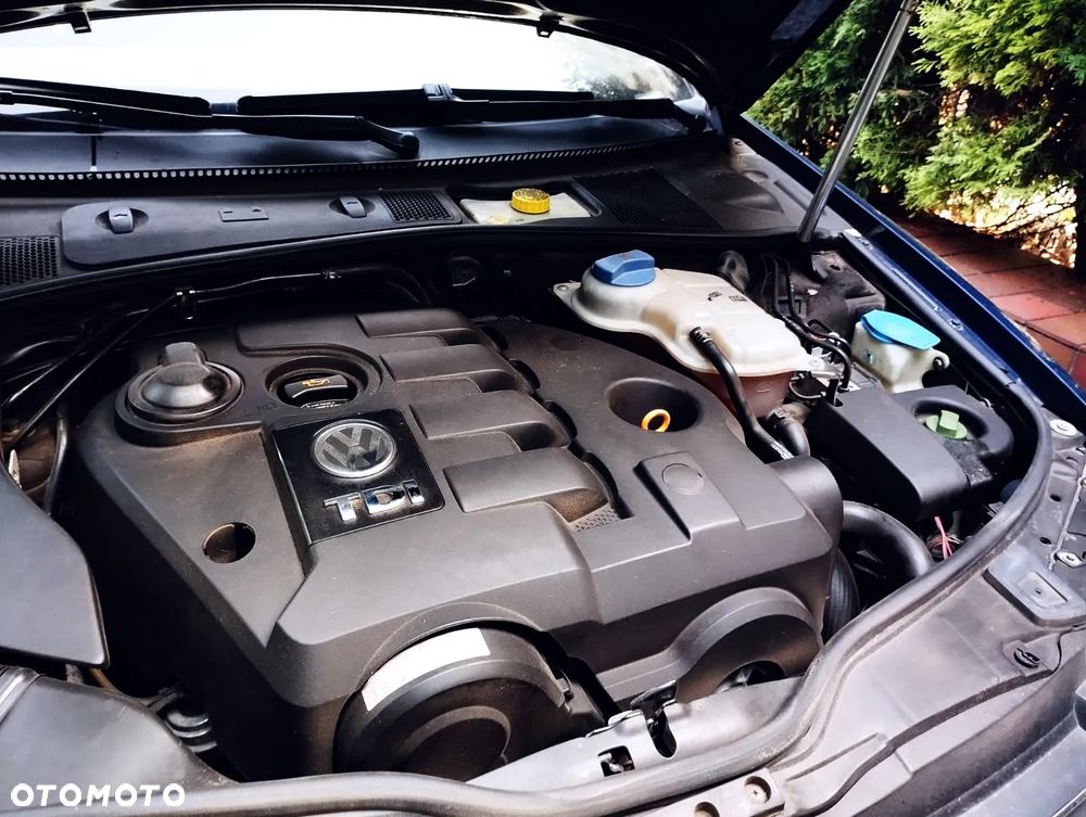 Volkswagen Passat 1.9 TDI Comfortline - 7