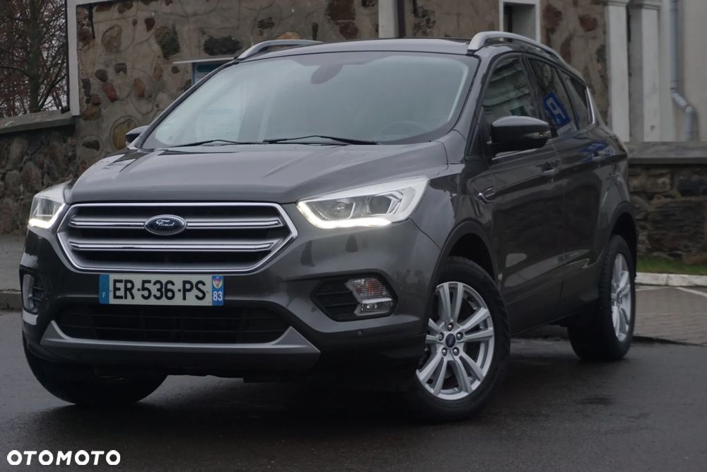 Ford Kuga 2.0 TDCi 2x4 Titanium - 9
