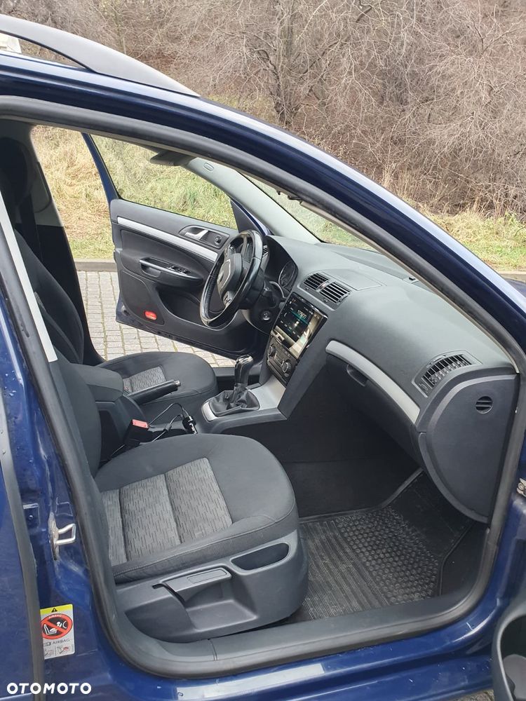 Skoda Octavia 2.0 TDI DPF Ambition - 15
