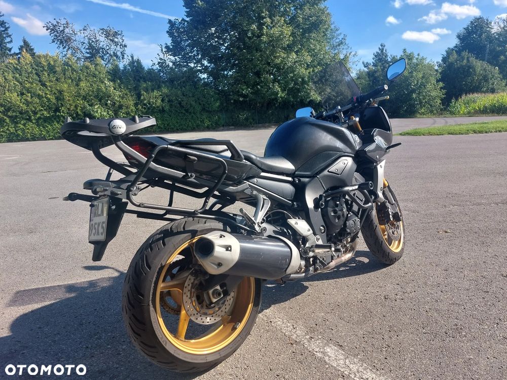 Yamaha FZ - 6