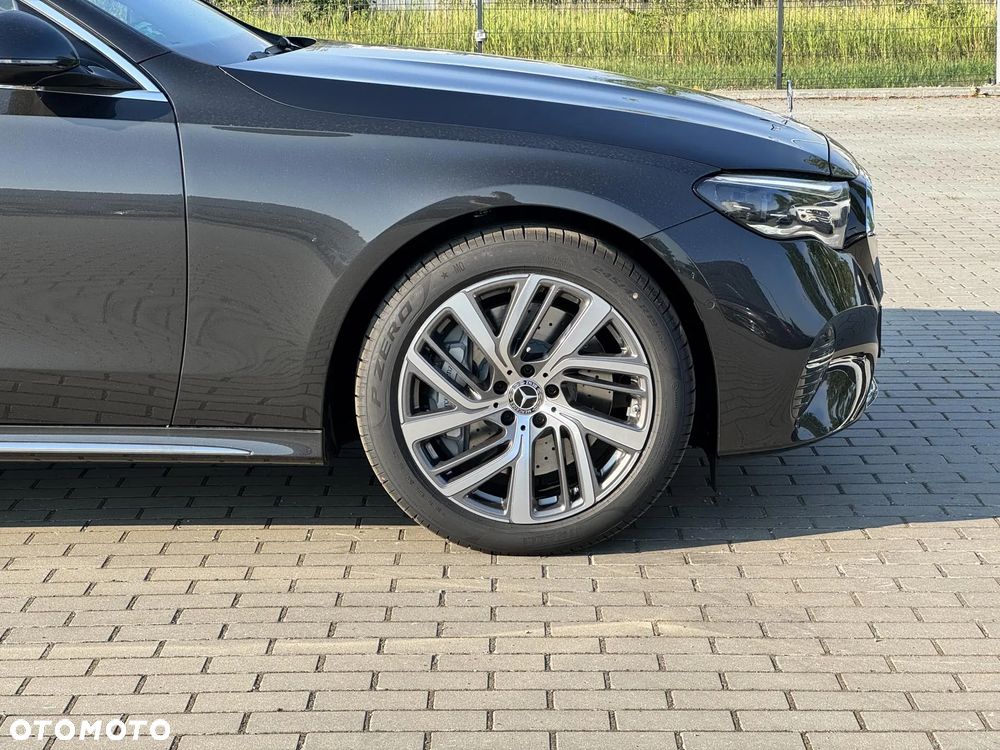 Mercedes-Benz Klasa E - 8