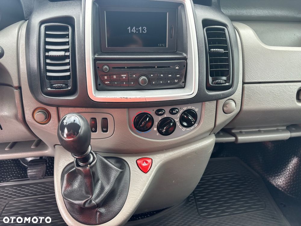 Opel Vivaro - 14