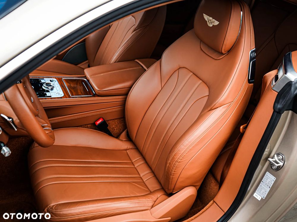 Bentley Continental GT V8 S - 26