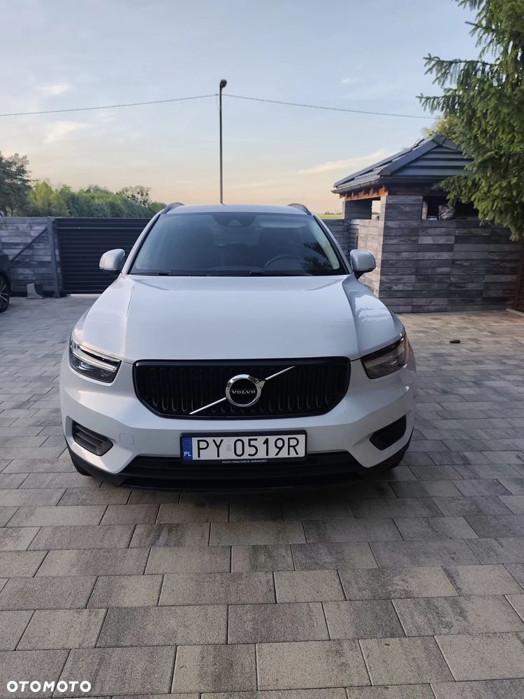 Volvo XC 40 T2 Essential - 3