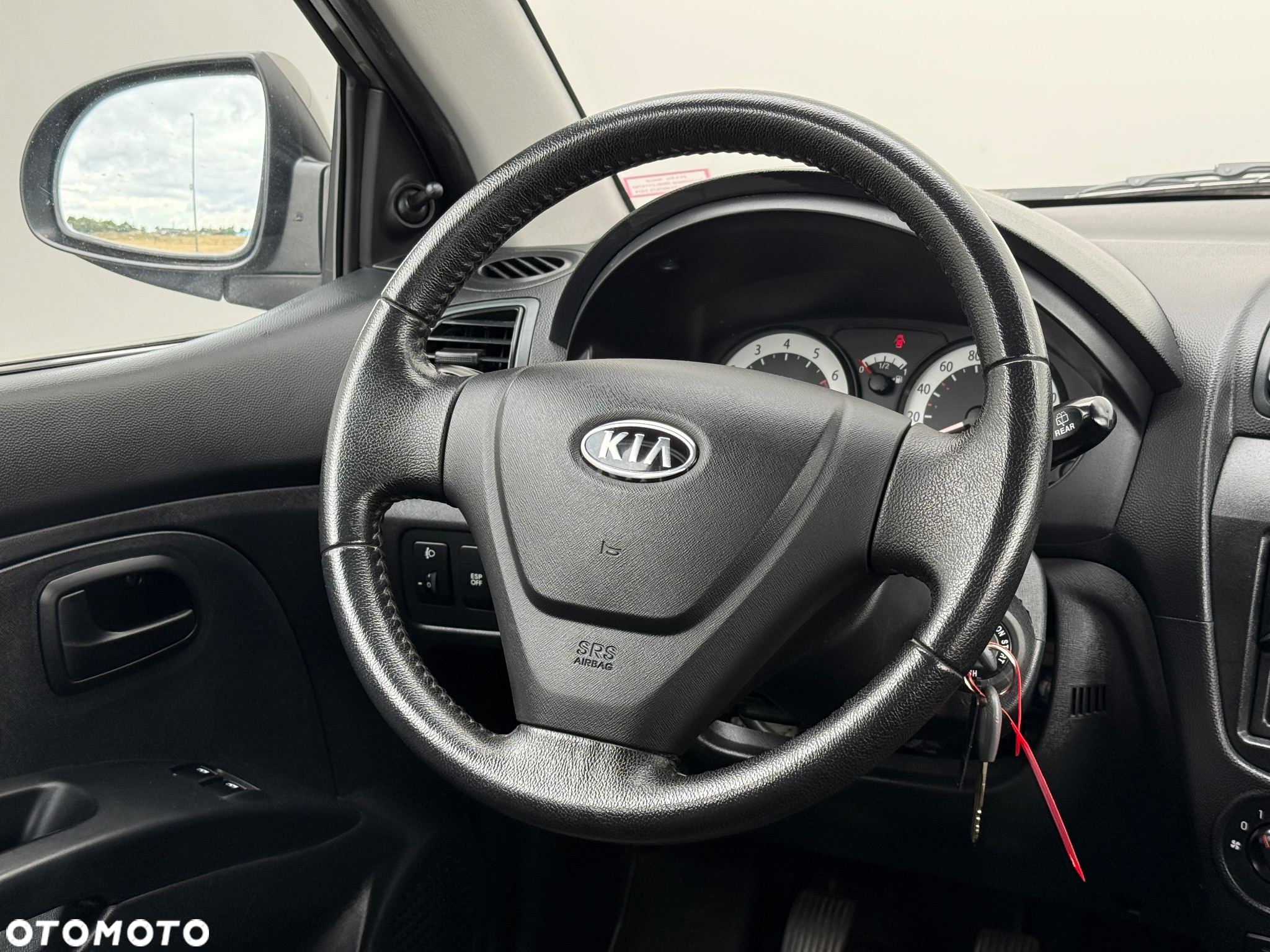Kia Picanto - 11