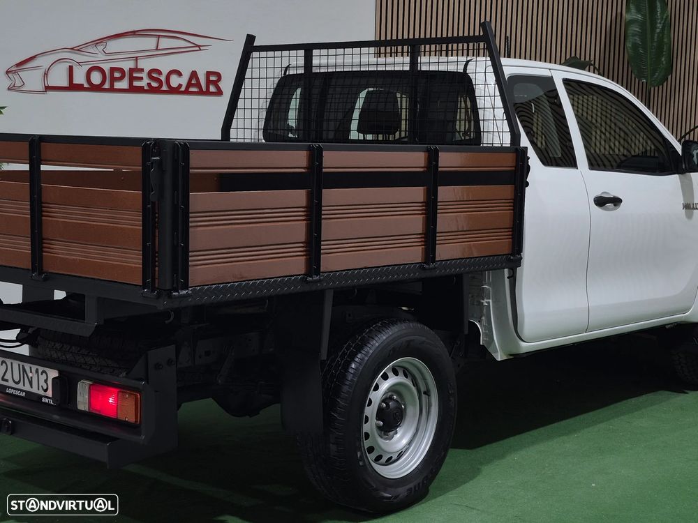 Toyota Hilux 2.4D-4D - 2018 - 137.000KM | GARANTIA | NACIONAL - 3 LUG - 8