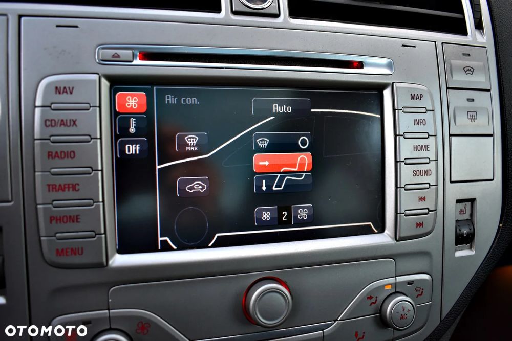 Ford Kuga 2.0 TDCi 4WD Titanium Plus - 28