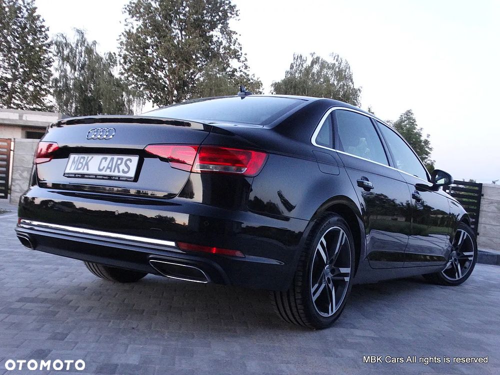 Audi A4 Limousine 40 TDI S tronic S line - 14
