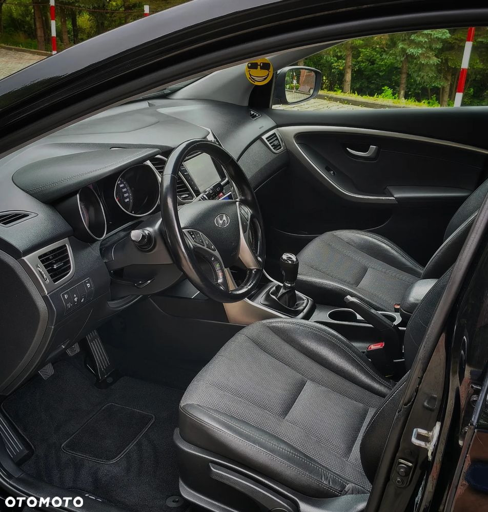 Hyundai i30 1.6 GDI Premium - 20