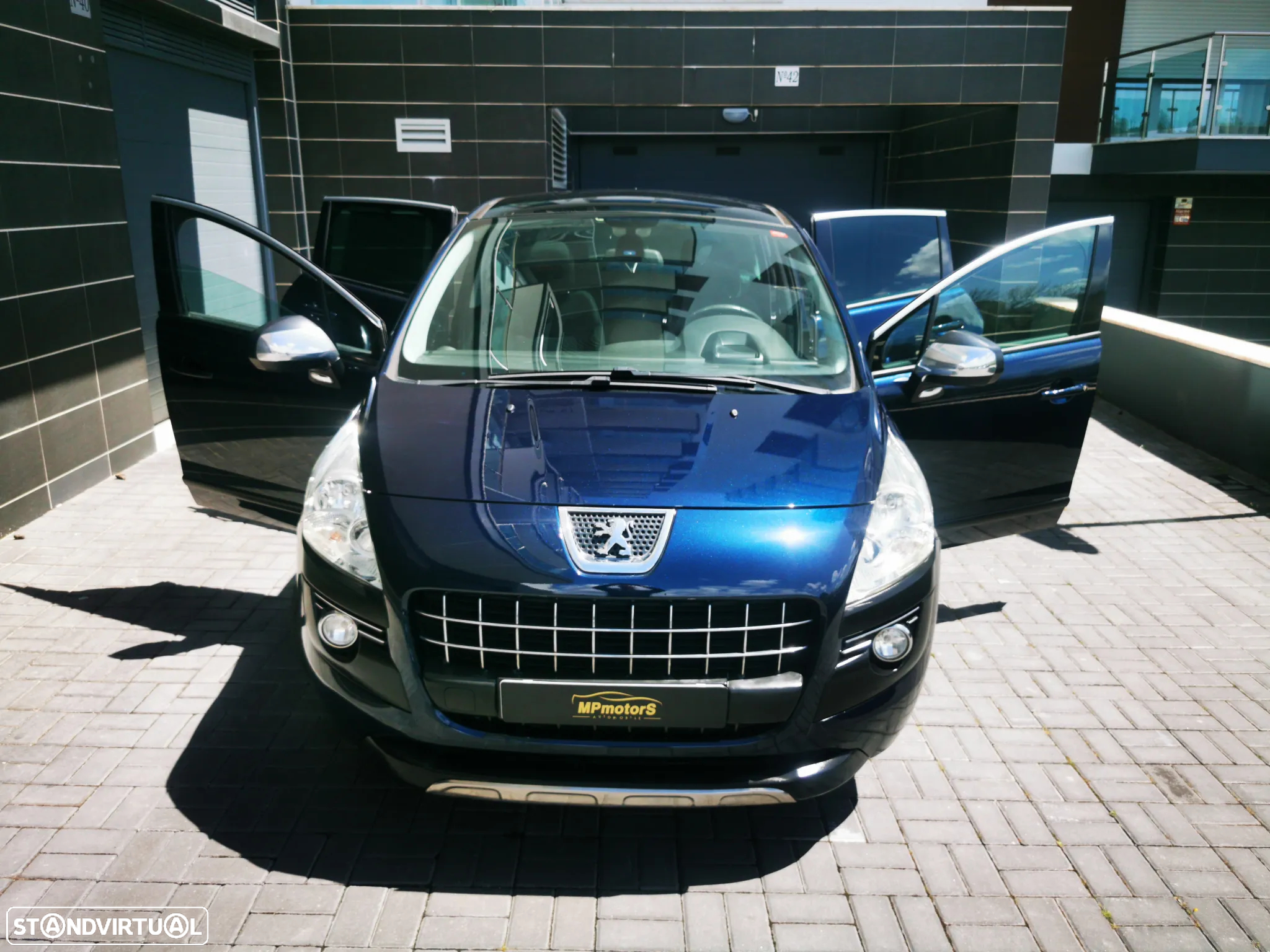 Peugeot 3008 1.6 HDi Sport - 10
