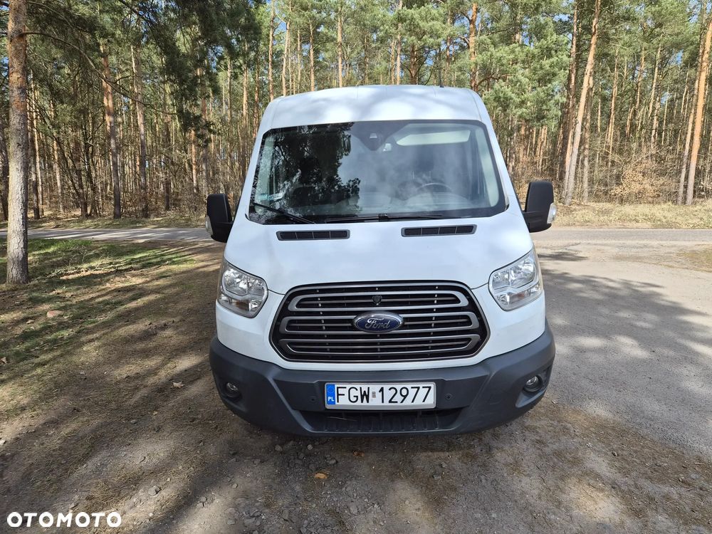 Ford Transit - 1