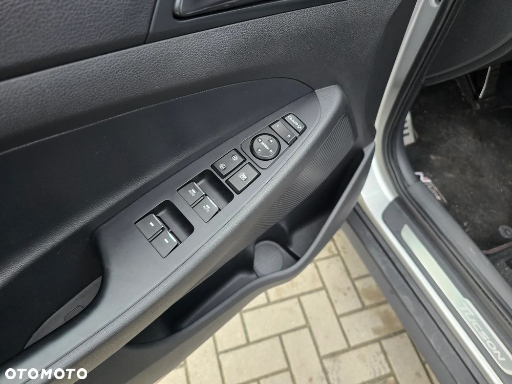 Hyundai Tucson - 24