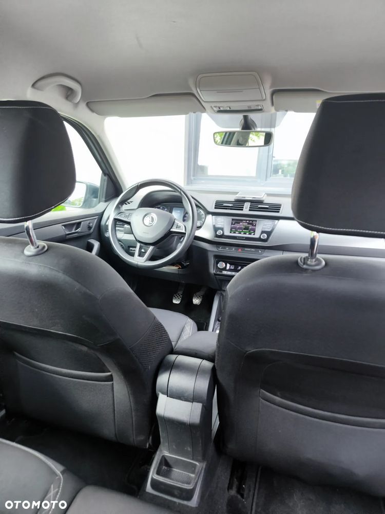 Skoda Fabia - 15