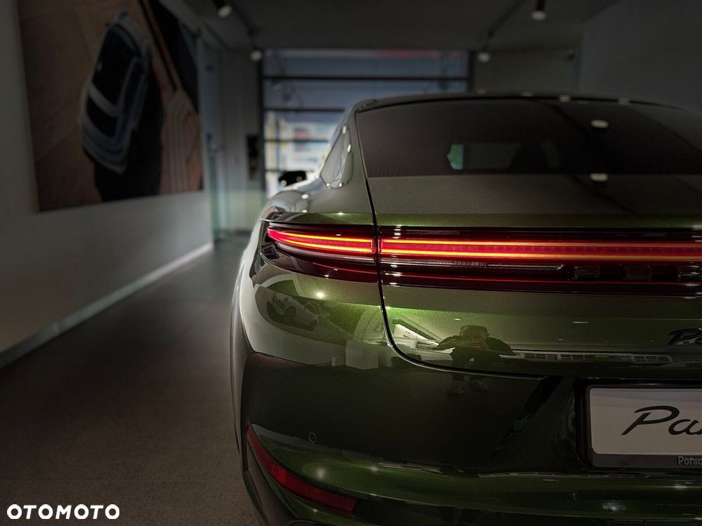 Porsche Panamera - 13