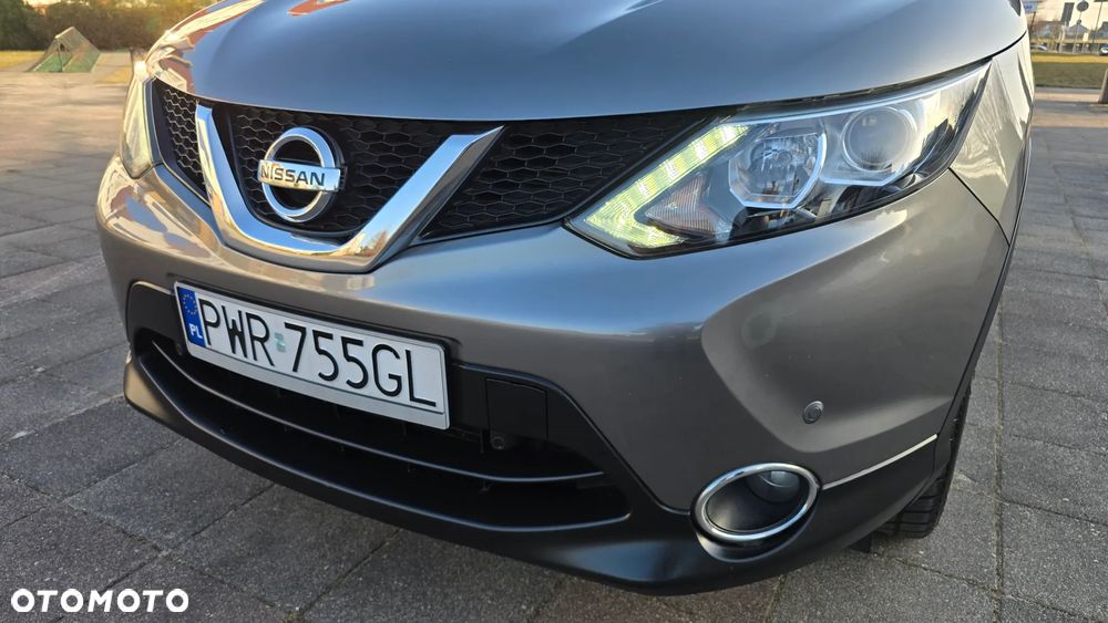 Nissan Qashqai 1.6 dCi Xtronic TEKNA+ - 12