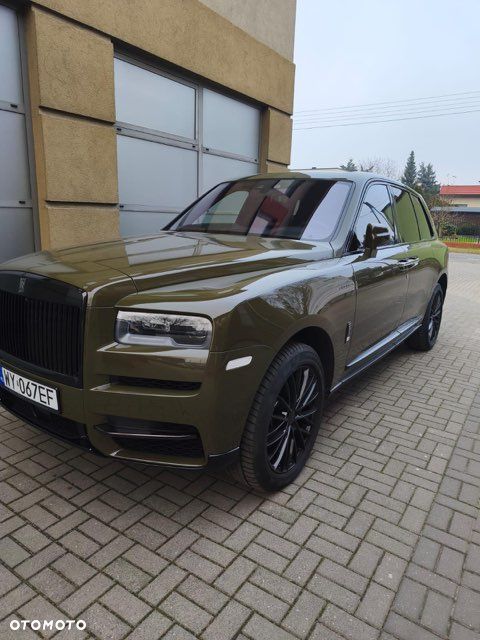 Rolls-Royce Cullinan Black Badge - 17