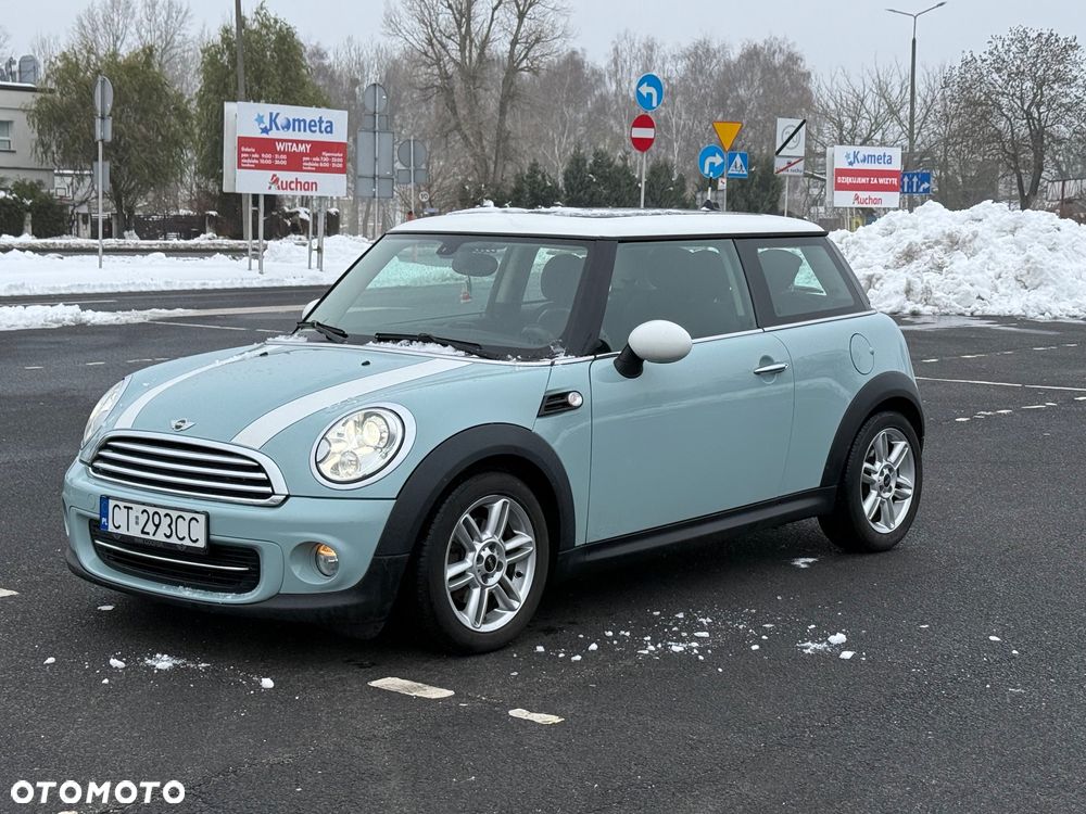 MINI Cooper Standard - 1