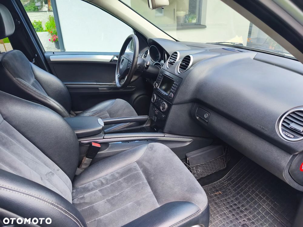 Mercedes-Benz ML 350 4-Matic - 5