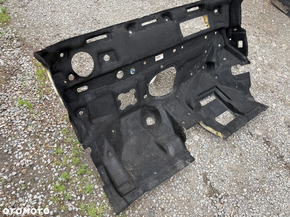 Wygłuszenie wykładzina ściany grodziowej 521700410 Fiat 500X 1.5 hybryda 2024r OE - 2