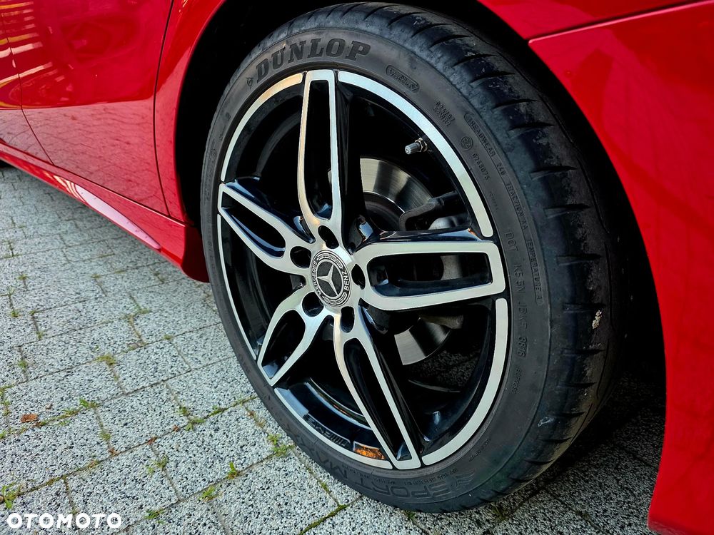 Mercedes-Benz CLA 200 7G-DCT - 5