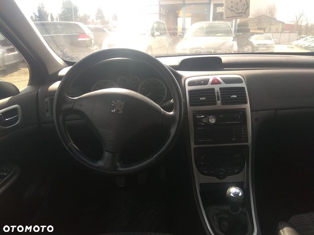 Peugeot 307 2.0 Premium - 6