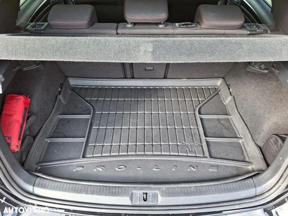 Volkswagen Golf 2.0 TSI BMT DSG GTI Performance - 23