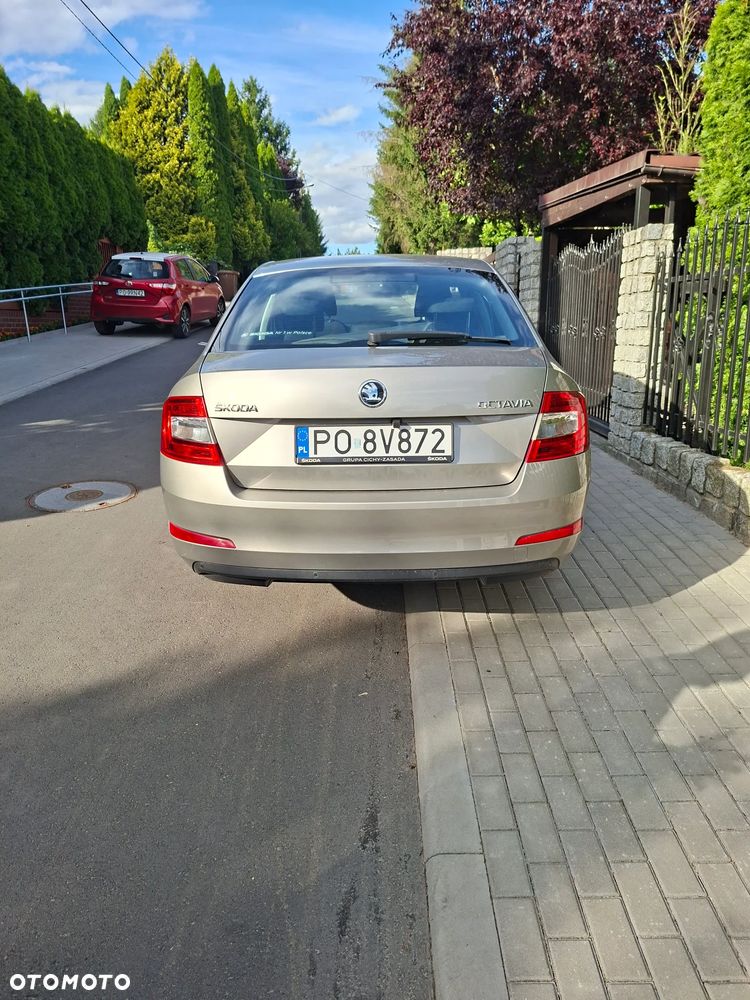 Skoda Octavia 1.6 TDI Ambition - 6
