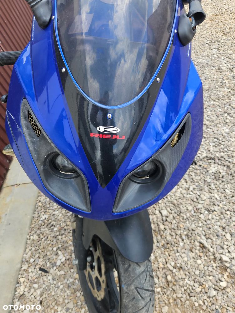 RIEJU RS2 125 MATRIX 2009 ROK FELGA RAMA ZBIORNIK OWIEWKA CZASZA LAGI WIDELEC SILNIK KIEROWCICA - 2
