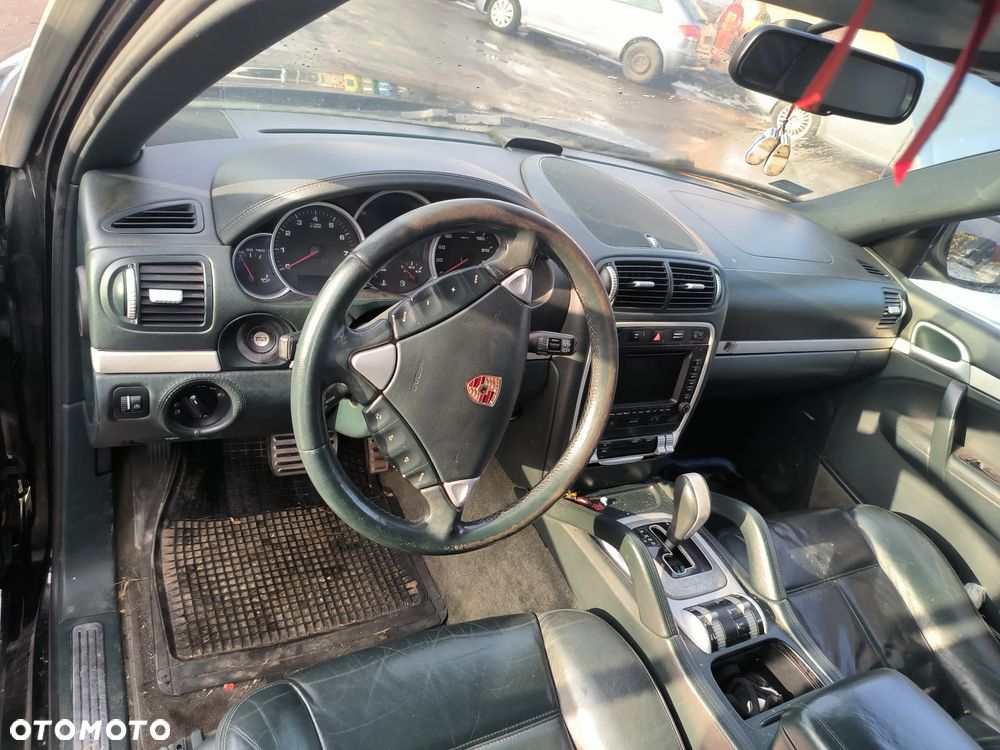 Zderzak maska drzwi części Porsche Cayenne I 4.5 V8 - 16