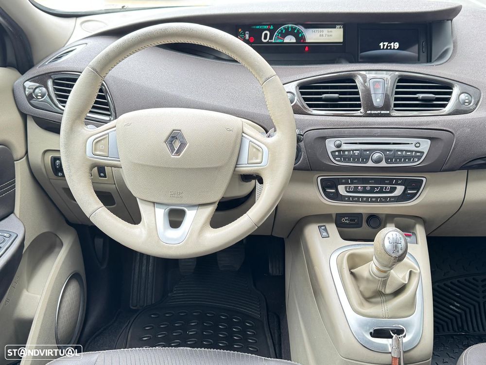 Renault Grand Scénic 1.6 dCi Luxe 7L - 11