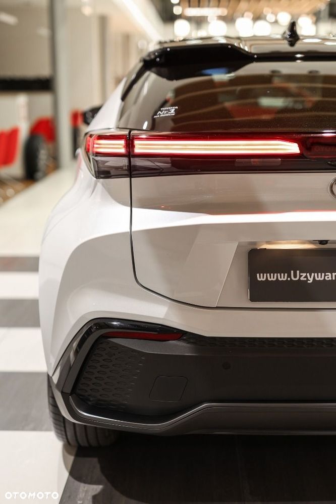 Toyota C-HR - 31