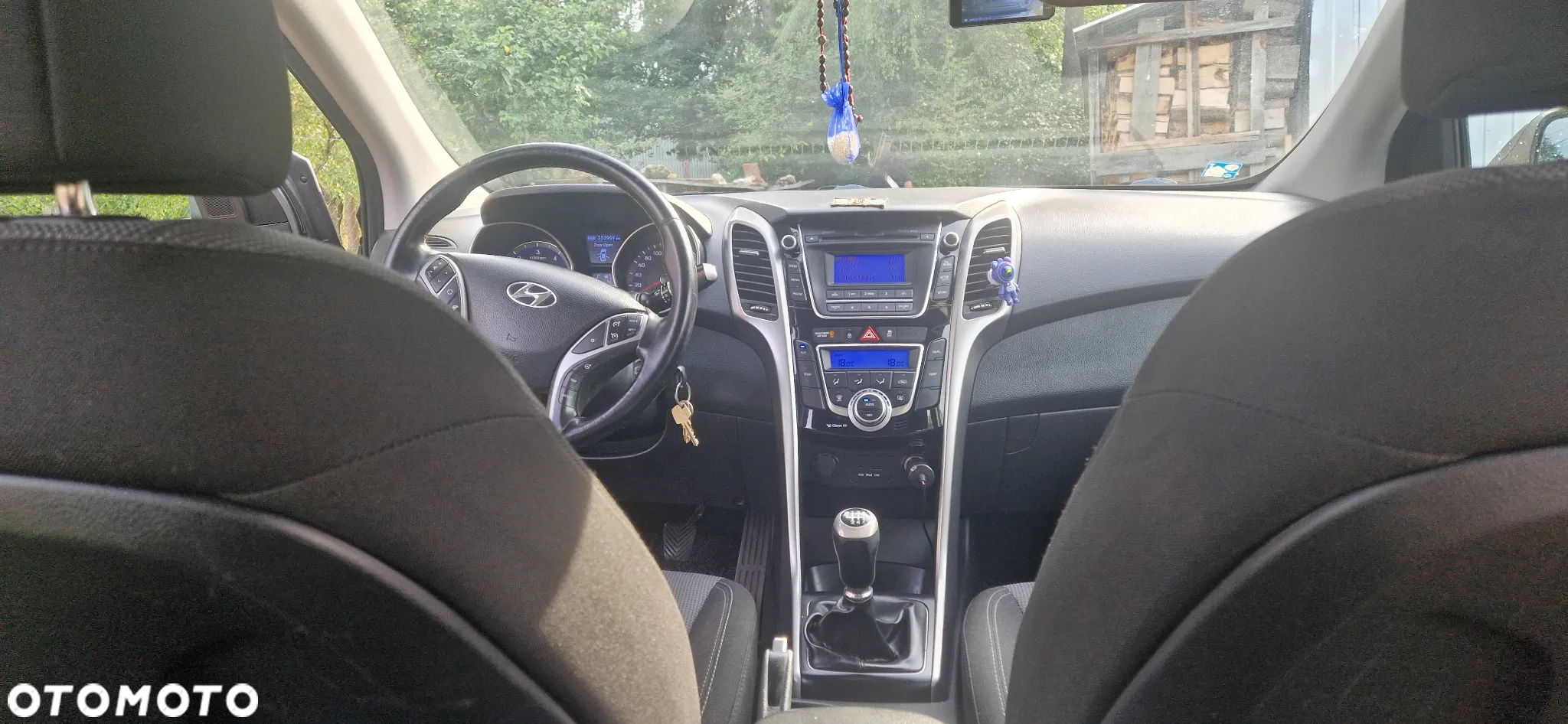 Hyundai i30 1.6 CRDi Premium - 8