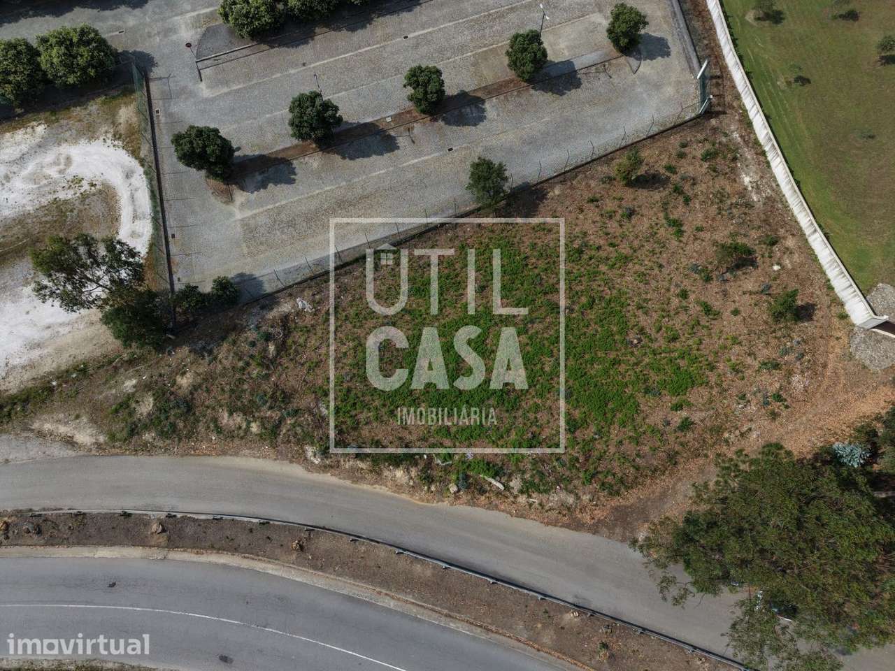 Terreno com 1400m² em Barqueiros - Grande imagem: 2/11