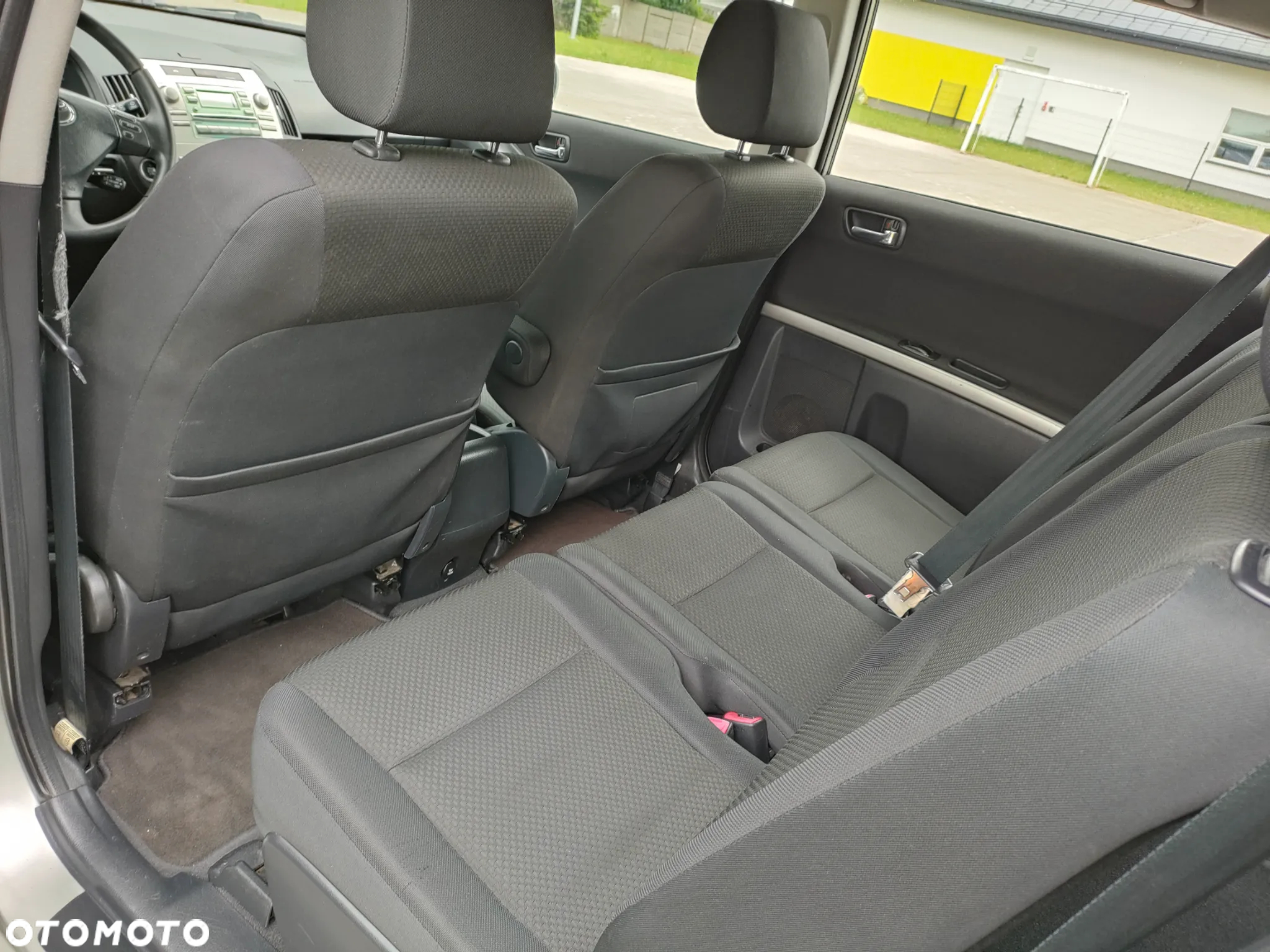Toyota Corolla Verso 1.8 Sol 7os - 17