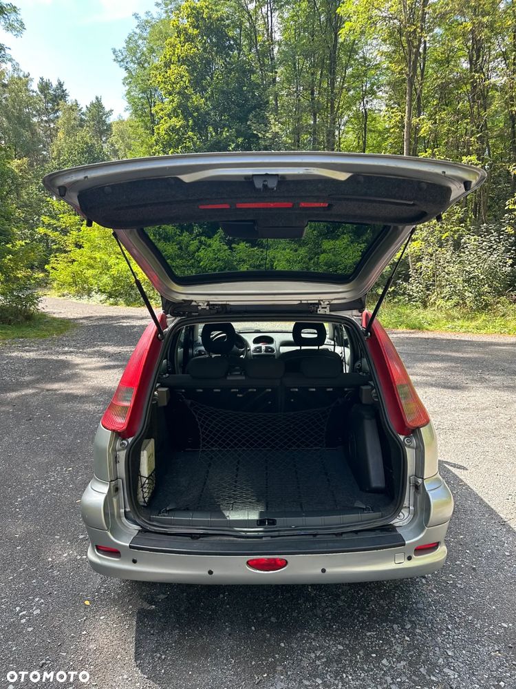 Peugeot 206 SW 75 JBL - 12