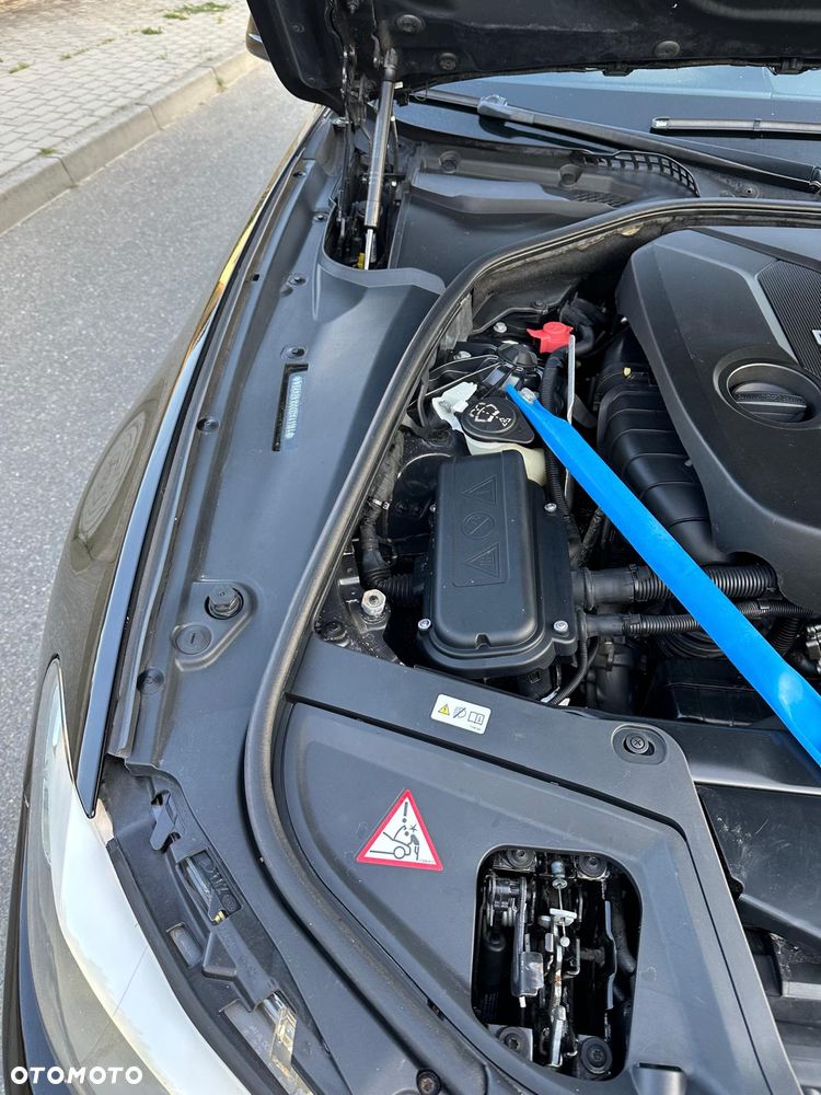 BMW Seria 5 525d xDrive Sport-Aut - 15